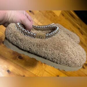 UGG Tasman Maxi Curly Slipper